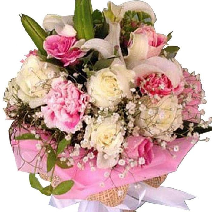Lilies & Carnations Bouquet close